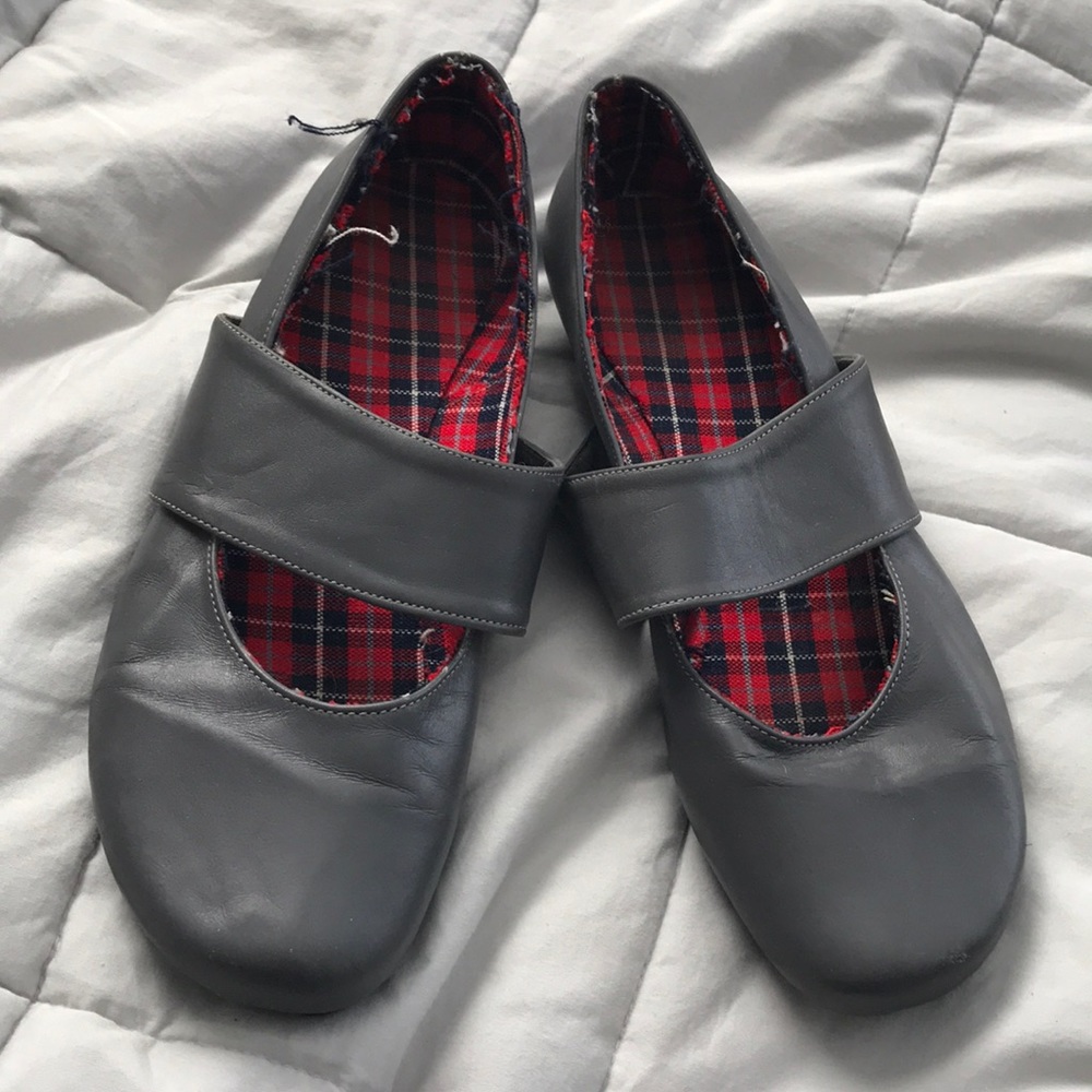Genuine Leather Gray Flats